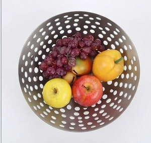 Elegante frutero de acero inoxidable con diseño geométrico para decoración de cocina a un precio asequible, cesta para guardar frutas - Product Image 3