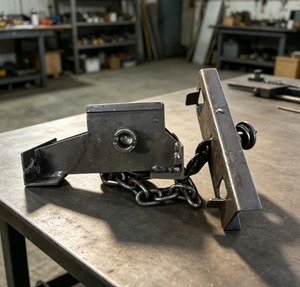 WAI TICK MALAYSIA ชุดติดตั้งล้ออะไหล่แบบ Heavy Duty สำหรับล้อรถบรรทุก 8 รู - Product Image 4