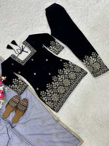 Nouvelle tenue traditionnelle indienne à la mode, Salwar Kameez, Kurti, haut et bas, avec broderies et sequins, et dupatta, prête à porter - Product Image 2