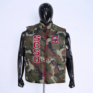 Chaleco acolchado sin mangas para hombre de alta calidad, diseñado para brindar calidez y comodidad con aislamiento ligero. Chaleco con logotipo personalizado. - Product Image 3