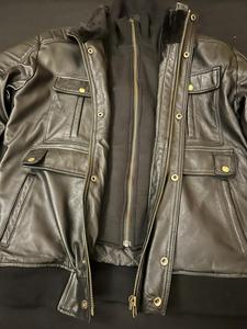 Chaqueta de invierno para hombre de cuero genuino con forro de sherpa. - Product Image 6