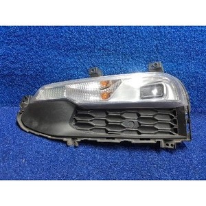 Phare antibrouillard gauche d'occasion Rexton 8320108100 - Product Image 1