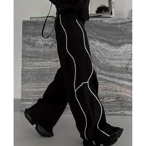 กางเกงคาร์โก้ทรงโอเวอร์ไซส์สำหรับผู้ชาย OEM สไตล์สตรีทแวร์ หลายกระเป๋า รับผลิตตามแบบ พร้อมปักลาย - Product Image 3