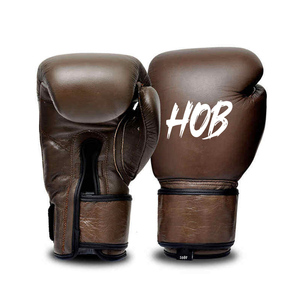 Guantes de Boxeo de Cuero Vacuno con Logotipo Personalizado, Cómodos, con Cierre de Gancho y Bucle, de Alta Calidad - Product Image 1
