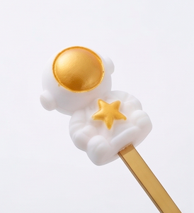 Juego de cubiertos estilo astronauta, de acero inoxidable, con temática espacial, perfecto para cenas creativas, fiestas, bodas y regalos. - Product Image 2