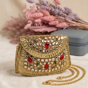Nuevo bolso de mano tipo clutch con diseño Mini Kundan y correa de cadena, bolso artesanal étnico para bodas y fiestas. - Product Image 5