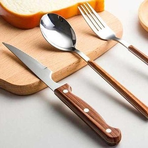 Ensemble de couverts élégants en acier inoxydable avec manche en bois, cuillère et fourchette, couverts modernes pour hôtel, restaurant et maison - Product Image 4