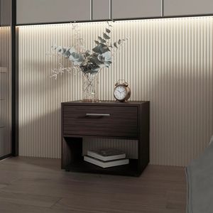 Table de chevet teintée en noyer avec 1 tiroir, meuble élégant et pratique - Product Image 1