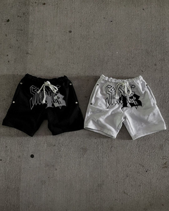 Pantalones Cortos de Satén Negros para Hombre, Marca Scoops, con Cordón en la Cintura, Estilo Urbano, con Estampado de Letras y Logotipo Frontal - Product Image 4
