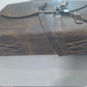 Carnet en cuir véritable fait main, pages en papier à bords festonnés vintage, avec clé, qualité supérieure, carnet d'écriture antique, journal intime - Product Image 3