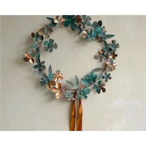 Guirnalda de Pared de Hojas de Roble Metálicas Hechas a Mano con Cinta de Terciopelo, Decoración Rústica de Otoño, Acabado en Cobre de Lujo, Adorno Colgante para el Hogar - Product Image 3