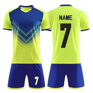 Uniforme de Fútbol Personalizado, Corte Ajustado, Secado Rápido, Poliéster, Conjunto Completo de Equipación de Fútbol - Product Image 1