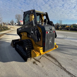 รถตักล้อยางขนาดเล็ก รุ่นพรีเมียม John Deere 333G ประสิทธิภาพสูง พร้อมใช้งานสำหรับงานก่อสร้างหนักและงานเกษตร - Product Image 2