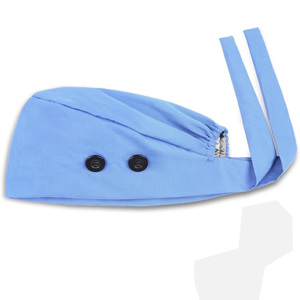 Gorro Quirúrgico Azul Claro con Botones y Lazos para Uniformes de Hospital, Accesorio Unisex para el Cabello - Product Image 1