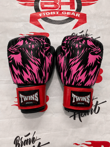 Guantes de Boxeo Twins, Diseño Dragón Negro y Rojo, Cierre de Gancho y Bucle, Equipo de Artes Marciales de Cuero para Adultos, Jóvenes y Niños - Product Image 4