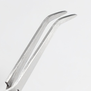 Pince à ongles avec embout incurvé 14,5 cm en acier inoxydable, outil repousse-cuticules plat réutilisable pour manucure - Product Image 3