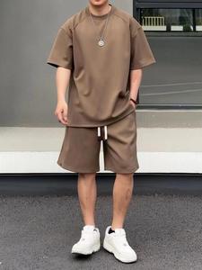 ชุดเซ็ตเสื้อผ้าผู้ชายแบบสั้น 2 ชิ้น ชุดลำลอง ชุดวอร์มแขนสั้น ชุดออกกำลังกายสำหรับผู้ชาย เหมาะสำหรับวิ่ง - Product Image 1