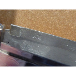 Estuche de Aluminio de Alta Calidad para Cajas de Cerillas con Diseño Grabado 'A To Strike', Duradero para Uso Doméstico - Product Image 2