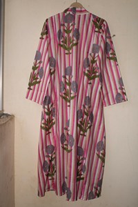 Vestido maxi bohemio de algodón con estampado a mano de rayas rosas, vestido largo holgado con estampado floral para mujer. - Product Image 5
