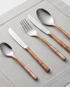 Ensemble de couverts en acier inoxydable avec manches en bambou naturel, élégants ustensiles de table pour les dîners, les mariages et les restaurants - Product Image 5
