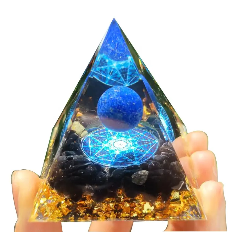 Wholesale Creative New Products 5CM Crystal Crushed Stone Crystal Ball Epoxy Resin Handmade Pyramid For Decorate Gifts