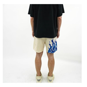 Shorts de sport unisexe personnalisables avec logo, pour basketball et gym, en maille, style streetwear, taille haute, en polyester, entrejambe de 5 pouces, motif anime double - Product Image 6