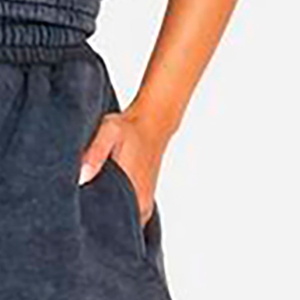 Shorts de Mujer de Alta Calidad con Lavado Ácido, Transpirables, Nueva Colección de Verano, Varios Colores Sólidos, Diseño de Cintura Alta - Product Image 4