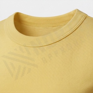 เสื้อครอปผู้หญิง ระดับมืออาชีพ พรีเมียม แฟชั่นอินเทรนด์ เสื้อสไตล์ใหม่ ชุดออกกำลังกาย ลำลอง ดีไซน์ทันสมัย เสื้อยืด - Product Image 4