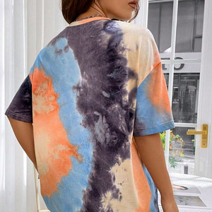 เสื้อยืดผู้หญิงไซส์ใหญ่ ลายมัดย้อม คอกลม แขนสั้น ทรงหลวม ผ้าคอตตอนเจอร์ซีย์ เสื้อลำลองใส่สบายสำหรับฤดูร้อน - Product Image 4