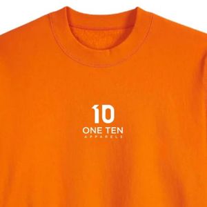 เสื้อสเวตเชิ้ตคอกลมคลาสสิกสำหรับผู้ชาย สีส้ม ผ้าฝ้ายพรีเมียม แขนยาว สวมใส่สบาย เหมาะสำหรับทุกวัน สไตล์สตรีทแวร์ - Product Image 3