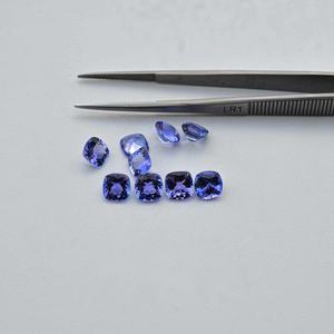 Coussin à facettes en tanzanite bleue naturelle de 4mm 6mm 8mm Pierre précieuse en vrac pour la fabrication de bijoux fournisseur à un prix raisonnable - Product Image 1
