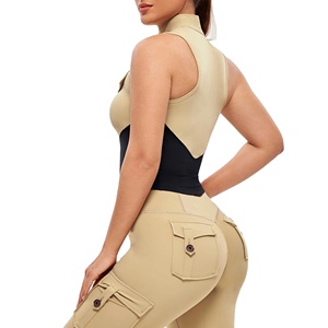 Débardeur cargo sans manches pour femme avec logo personnalisé, coupe ajustée et tissu extensible pour l'entraînement physique 2026 - Product Image 4