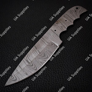 เหล็กดามัสกัสคุณภาพสูง ใบมีดเปล่าขนาด 8 นิ้ว ขายส่ง รับผลิตตามสั่ง (OEM) อุปกรณ์ทำมีดสำหรับล่าสัตว์ ตั้งแคมป์ และครัว - Product Image 5