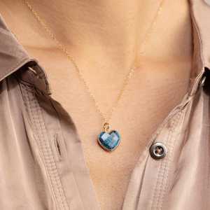 จี้รูปหัวใจคริสโซคอลล่าธรรมชาติจาก NIKHIL GEMS เงินแท้ 925 เครื่องประดับวินเทจสำหรับงานหมั้น พร้อมใบรับรองจากผู้เชี่ยวชาญ - Product Image 6