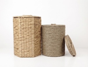 Woven water hyacinth Lid Cover Wall Mounted Toilet Paper Basket Natural Material Bathroom Storage for Hotel - Product Image 1