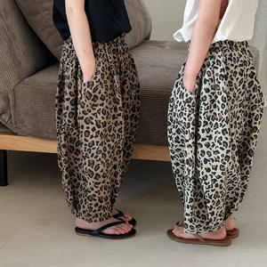 Collection Été 2026 : Vêtements Personnalisés pour Enfants - Pantalons pour Filles et Garçons - Product Image 6