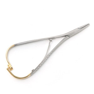 คีมยึดสายรัด Mathieu Ligature Elastic Placing Plier ขนาด 5.5 นิ้ว พร้อมที่จับเข็ม, ตัวแยกสายรัด, ตัวใส่สายรัดยางยืด, ด้ามจับสีทอง - Product Image 1