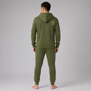 Survêtement décontracté conçu avec un tissu respirant, une coupe confortable et une mobilité flexible pour un style de vie décontracté et actif. - Product Image 2