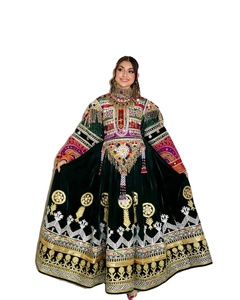 Fabricants professionnels de robes afghanes de qualité supérieure pour femmes, robes tribales vintage modestes faites à la main, broderies afghanes longues jusqu'au sol - Product Image 1