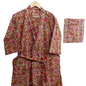 Kimono de luxe personnalisé en tissu imprimé au bloc, avec ceinture à nouer, design enveloppant, robe de détente, paréo de plage, vêtement féminin - Product Image 1