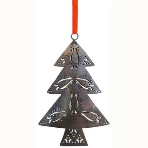 Décoration de Noël élégante à suspendre, accent en métal pour les réceptions festives - Product Image 1