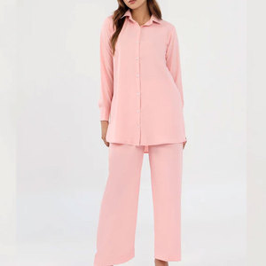 ชุดเซ็ตแฟชั่นทันสมัยสำหรับผู้หญิง เหมาะสำหรับใส่ลำลอง ผลิตจากผ้าที่ใส่สบายและระบายอากาศได้ดี - Product Image 6