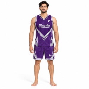 Ensemble d'uniformes de basketball respirant, maillot et short athlétiques légers, tenue de sport d'équipe pour l'entraînement, la compétition et les entraînements sportifs - Product Image 1