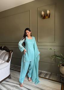 Farshi Salwar Kameez de Tela de Seda Crujiente con Estampado Digital, Reversible, para Fiestas y Bodas, Listo para Usar, para Mujer, para Todas las Temporadas - Product Image 6