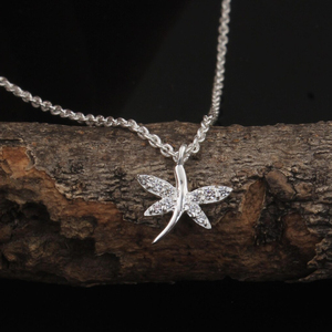 Collar con colgante de mariposa de última moda, plata de ley 925, joyería minimalista para mujer, collar con circonitas, hermoso collar para damas - Product Image 3