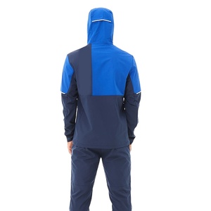 Offre Spéciale vêtements d'extérieur trois pièces sweats à capuche hommes personnalisé logo réfléchissant impression imperméable coupe-vent vestes d'extérieur - Product Image 4