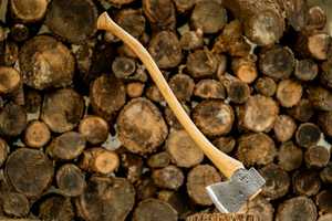 ขวานเหล็กอัลลอยด์ตีขึ้นรูปด้วยมือ STEEL CRAFT INTERNATIONAL ขนาด 26 นิ้ว ด้ามไม้ เกรด DIY ODM รับประกัน 1 ปี - Product Image 1