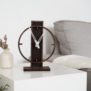 Reloj de Escritorio Minimalista de Madera, Diseño Circular, Movimiento de Cuarzo Silencioso, Visualización de Agujas, Reloj de Mesa Decorativo Moderno - Product Image 1