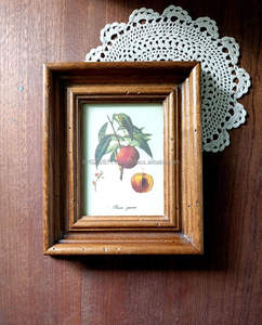 Marco de fotos de madera liso para decoración premium, exhibición en pared o escritorio, estilo refinado y elegante, regalo para bodas, aniversarios, cumpleaños. - Product Image 1