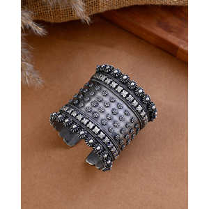 Meera Jaipur Fashion Silver Bangles, Elegant Designer Bangle, Manufacturer of Bulk Jewelry, B2B Supply, Export Quality - Product Image 1